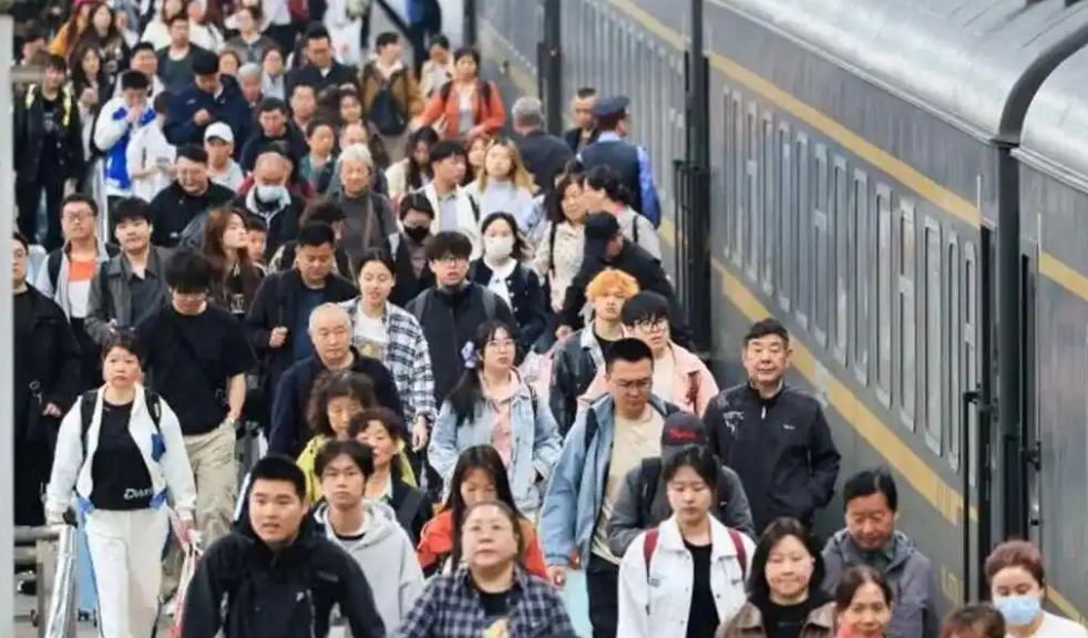 15.2亿人次大迁移开始了