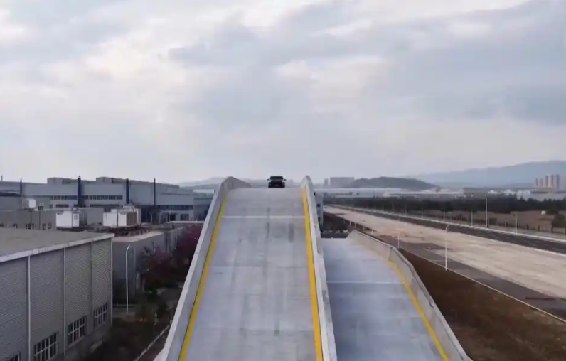 这个场景库助力汽车出口降本提速