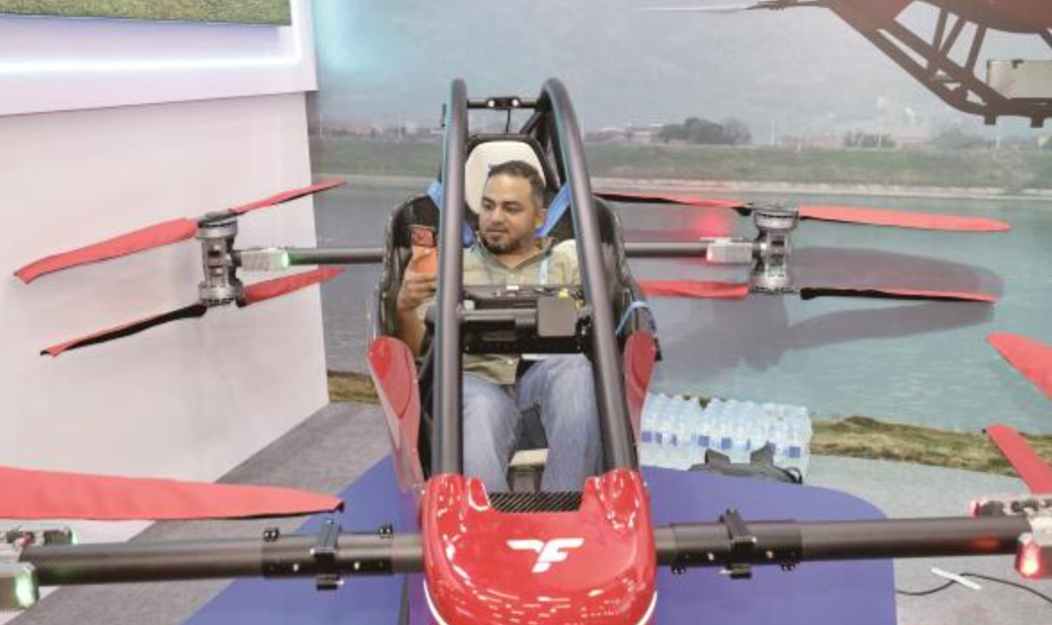 免驾照的国产超轻型飞行器亮相